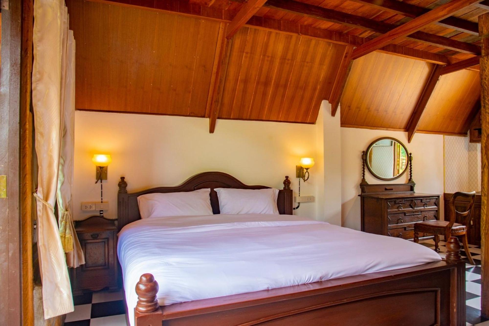 Ban Kaew Mo Ra Glamping & Restaurant Hotel Pang Mapha Екстериор снимка