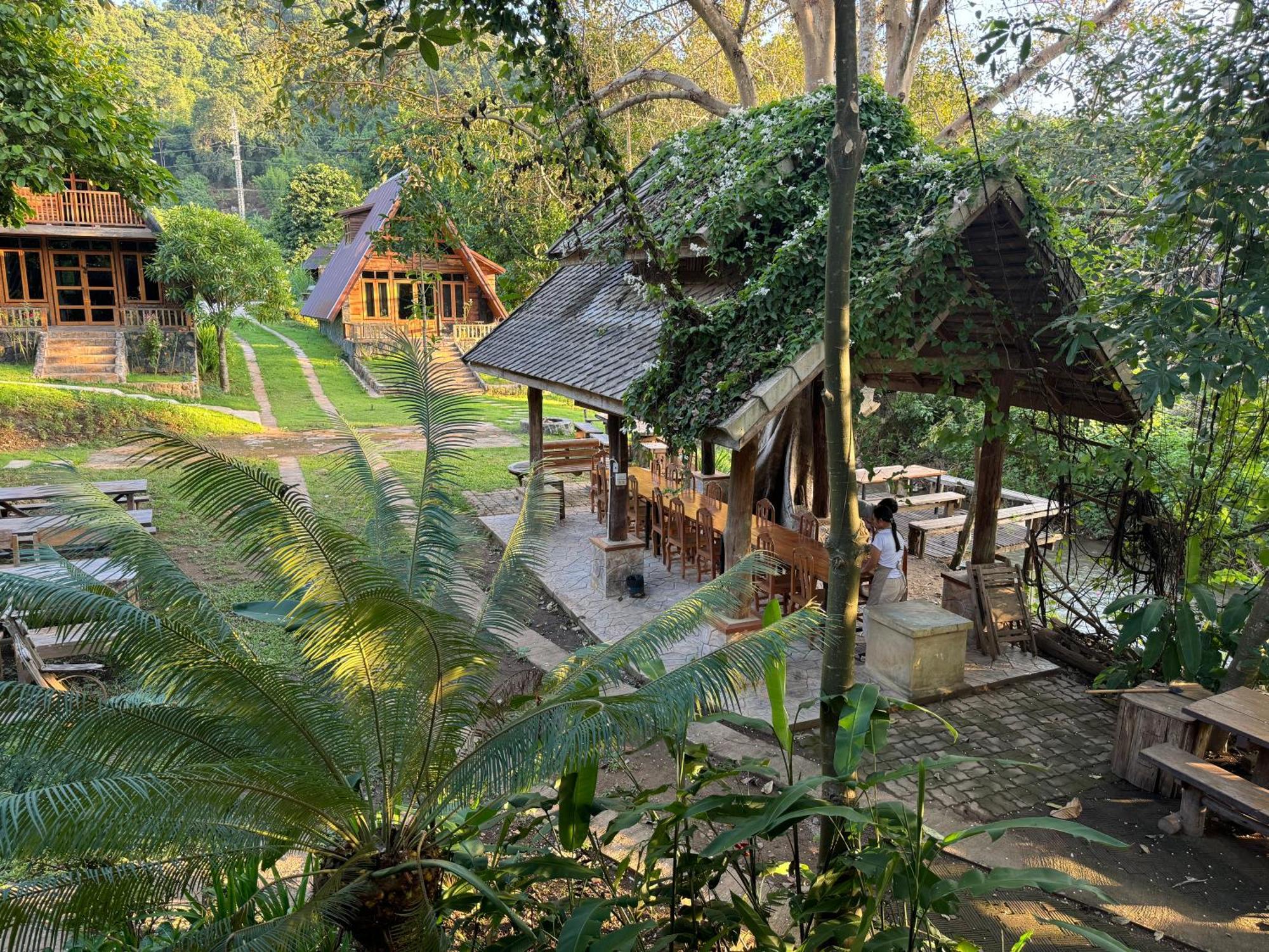Ban Kaew Mo Ra Glamping & Restaurant Hotel Pang Mapha Екстериор снимка