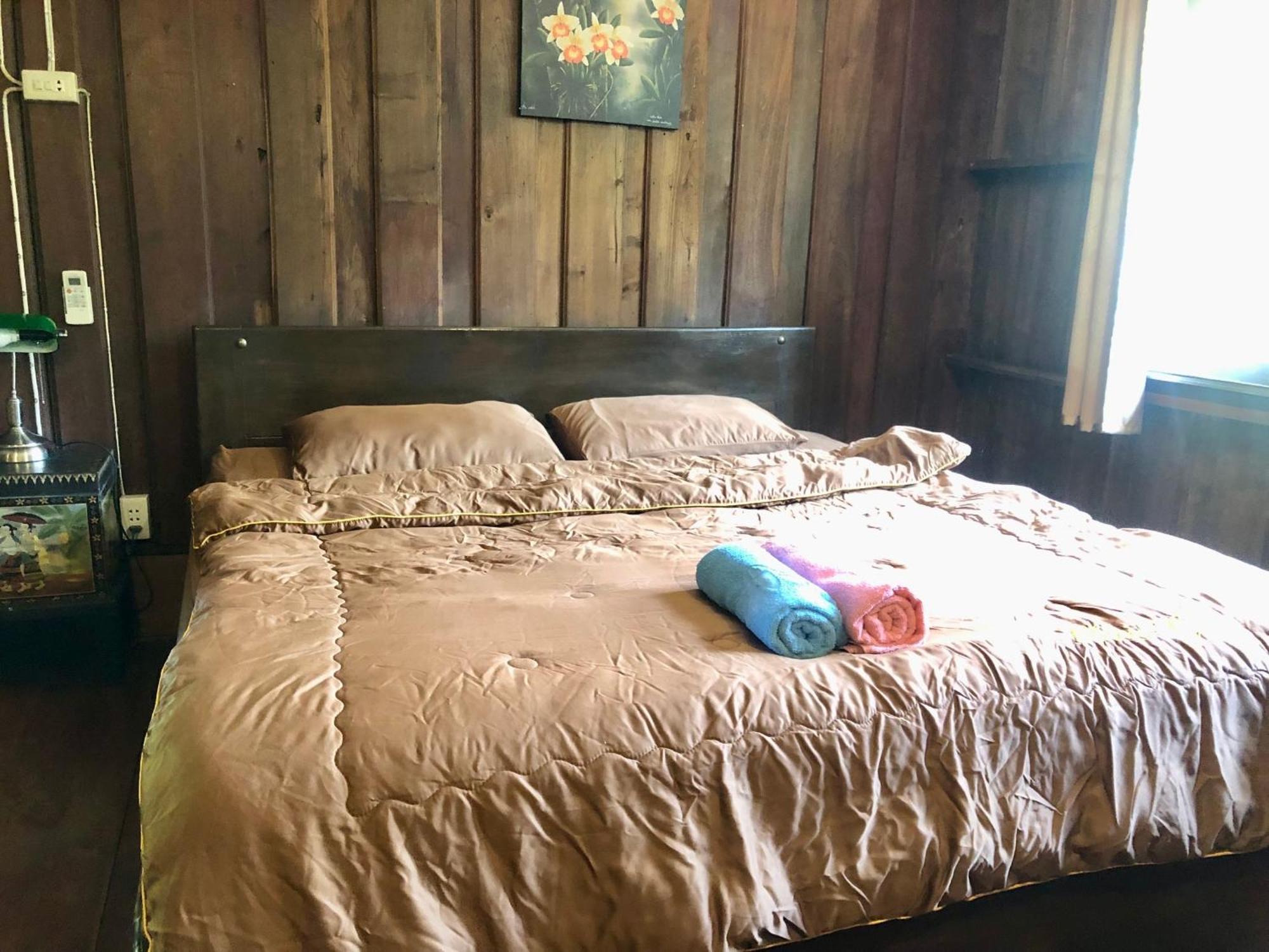 Ban Kaew Mo Ra Glamping & Restaurant Hotel Pang Mapha Екстериор снимка