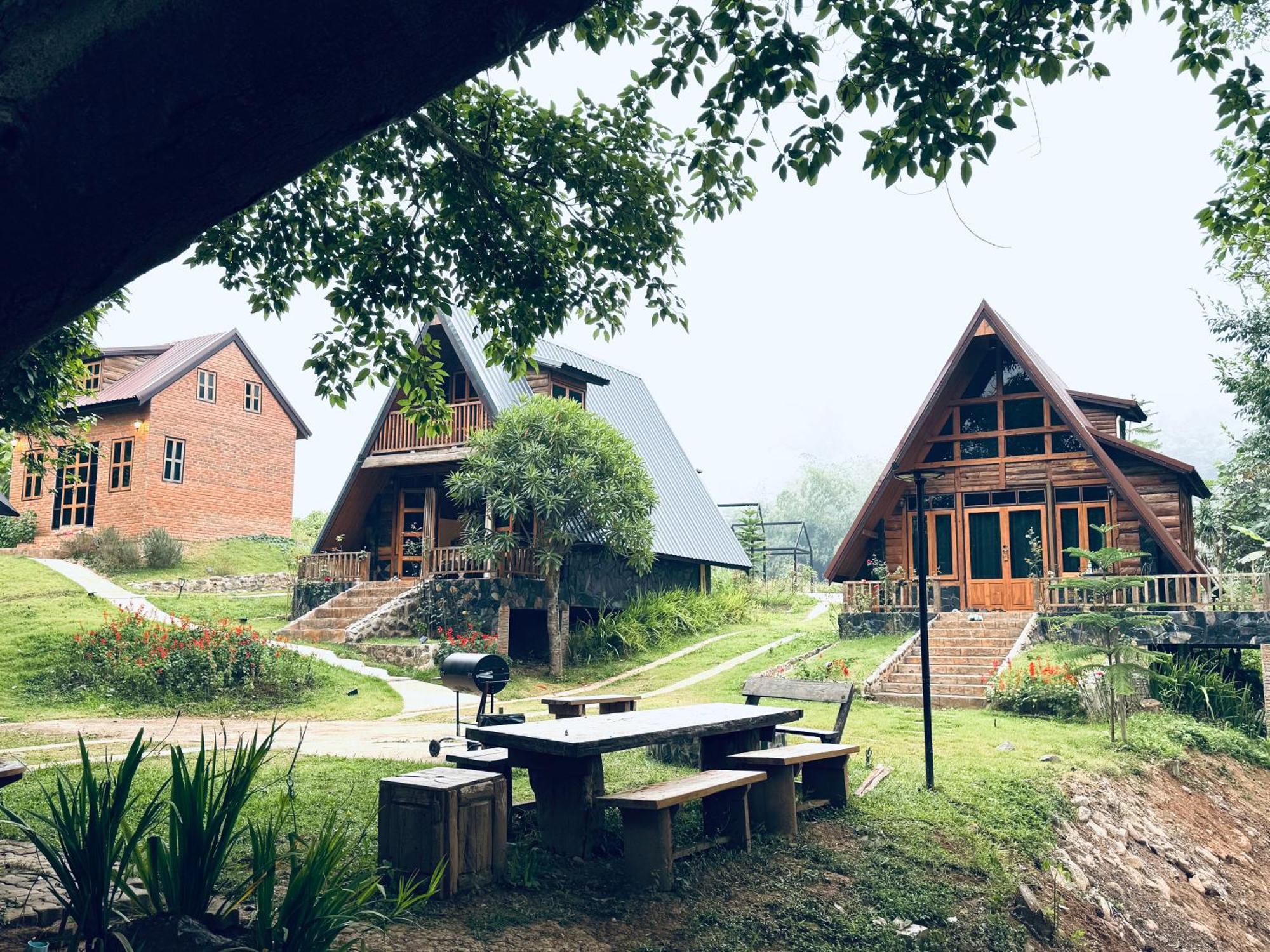 Ban Kaew Mo Ra Glamping & Restaurant Hotel Pang Mapha Екстериор снимка