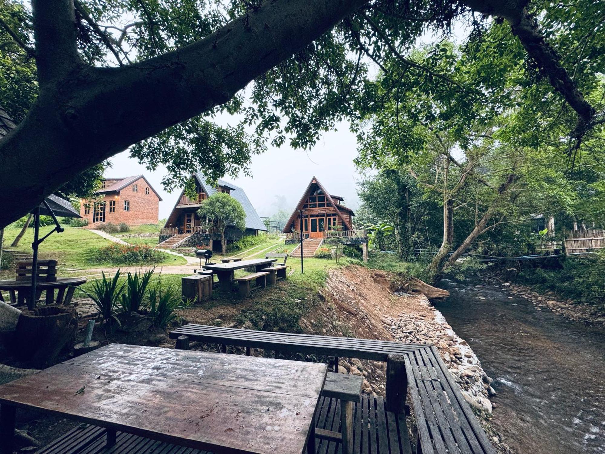 Ban Kaew Mo Ra Glamping & Restaurant Hotel Pang Mapha Екстериор снимка